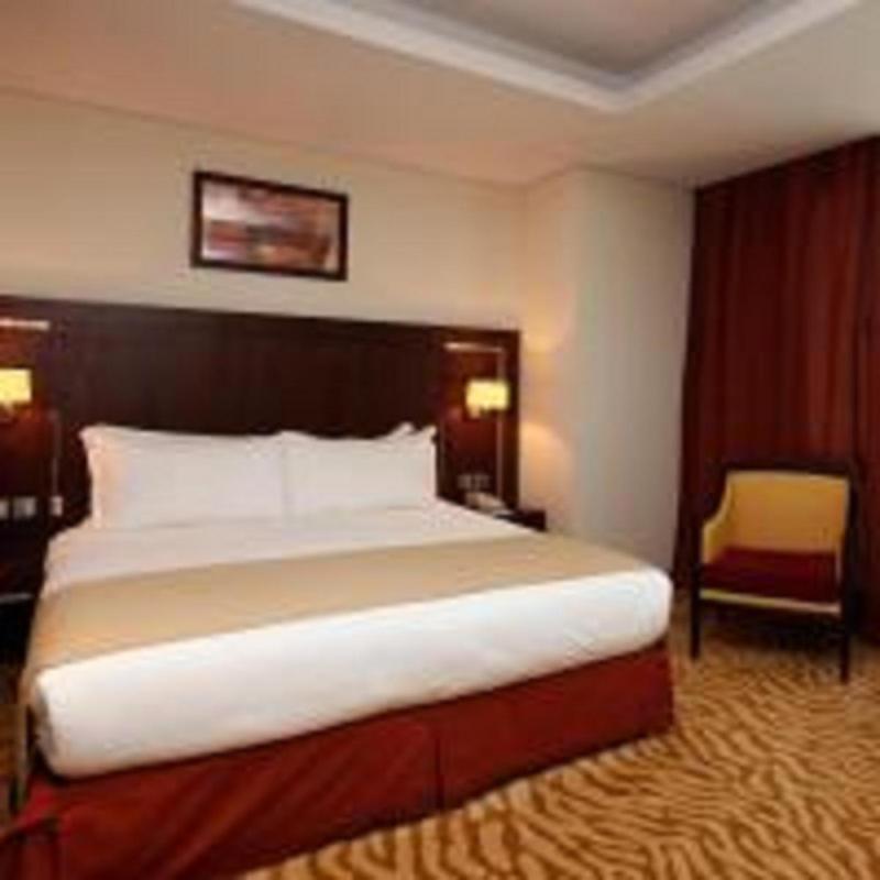 Holiday Inn Olaya By Ihg Riad Exterior foto